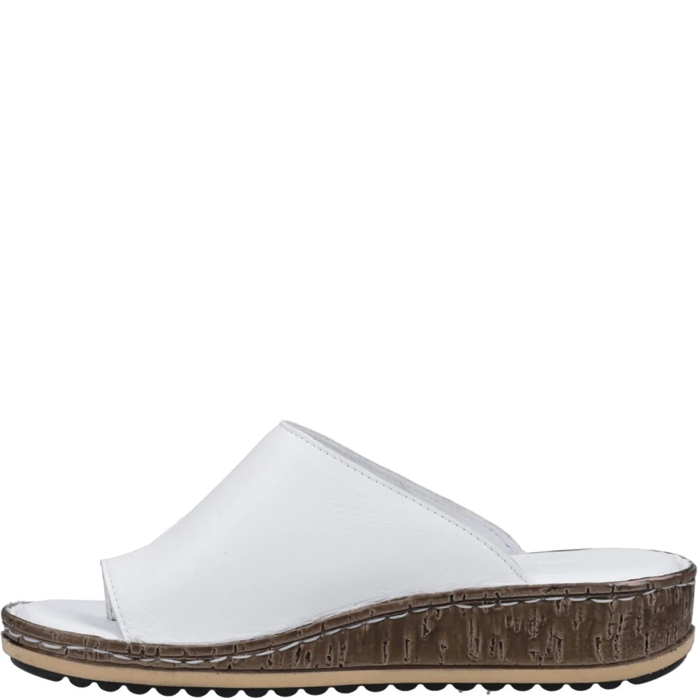 White Elissa Toepost Sandals - Image 4