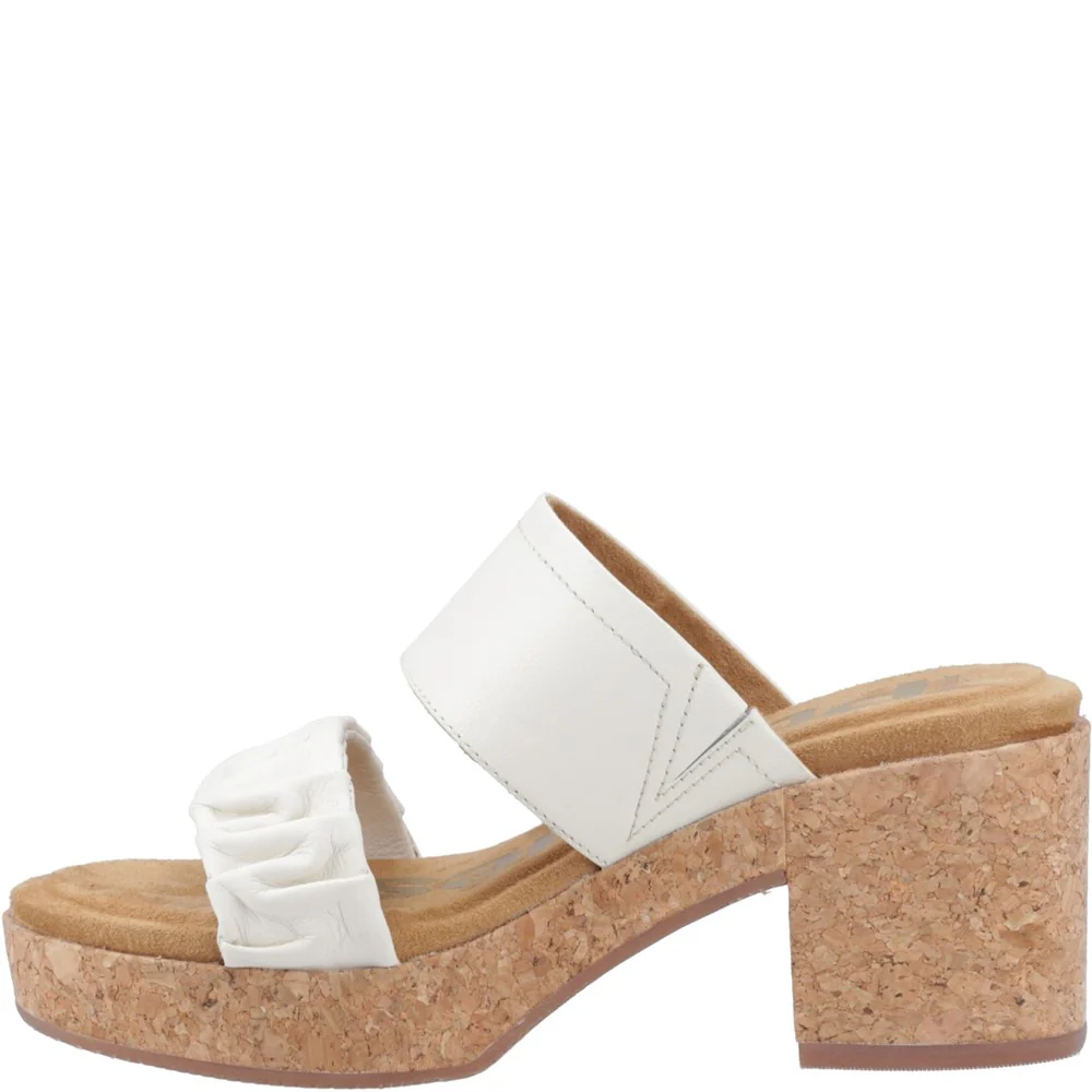 Cream Poppy Ruched Slides - Image 4