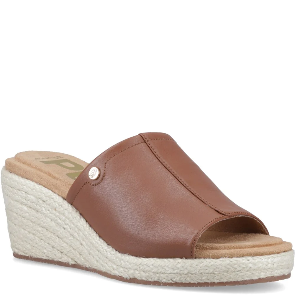 Tan Willow Rattan Slides